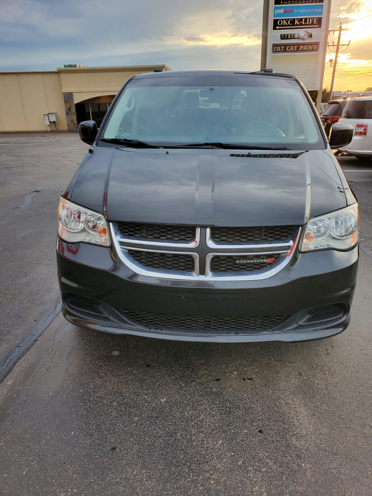 2016 Dodge grand carvan ( wheel chair van)